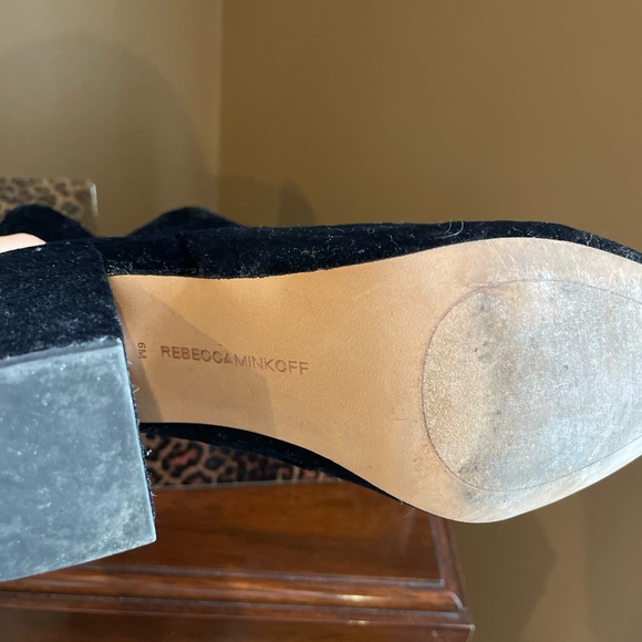 Rebecca Minkoff black suede pattern boot size 6 - Picture 6 of 6